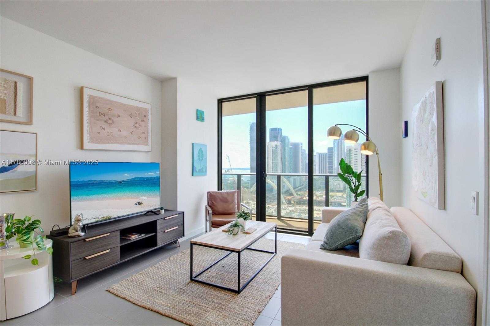 Small Image of 1600 NORTH EAST 1ST AVE #2708, Miami Number 9