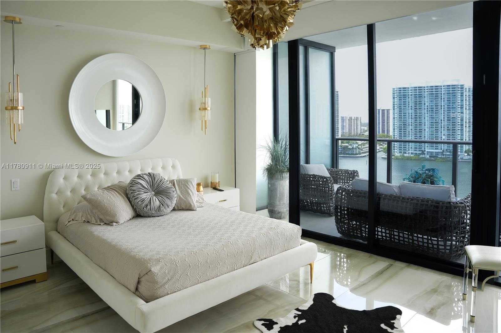 Small Image of 5000 ISLAND ESTATES DR #1407, Aventura Number 32