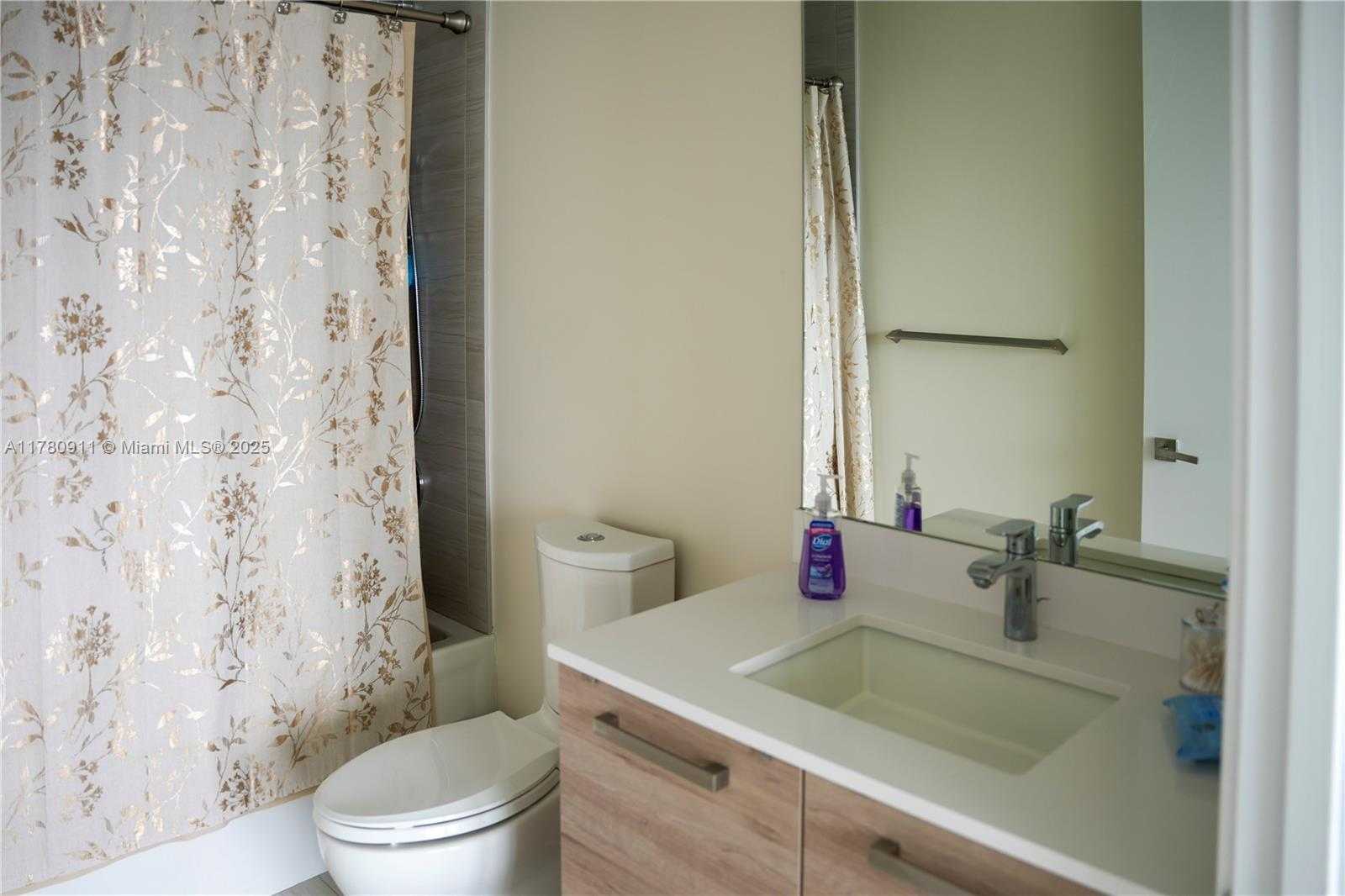 Small Image of 5000 ISLAND ESTATES DR #1407, Aventura Number 33