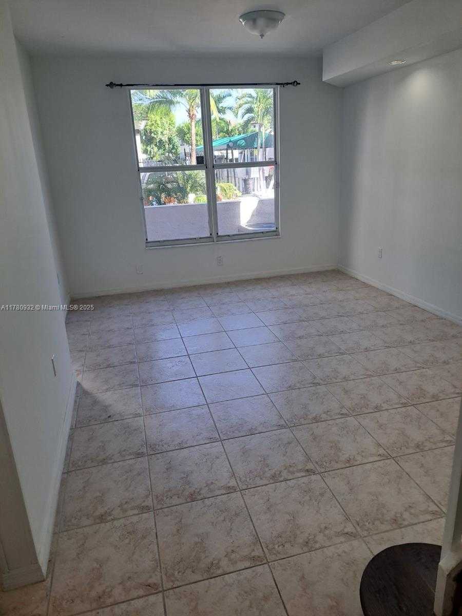 Small Image of 8725 SOUTH WEST 152ND AVE #325, Miami Number 31