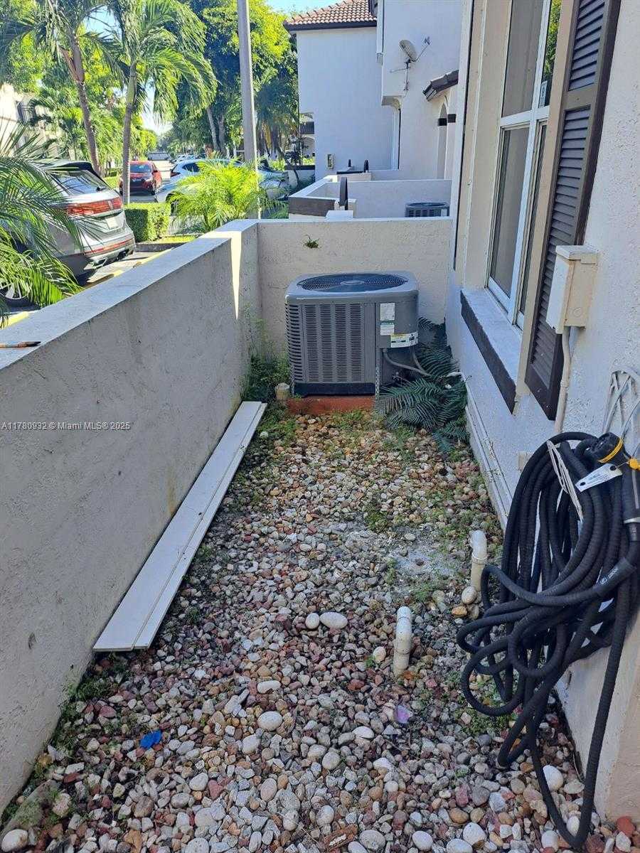 Small Image of 8725 SOUTH WEST 152ND AVE #325, Miami Number 34