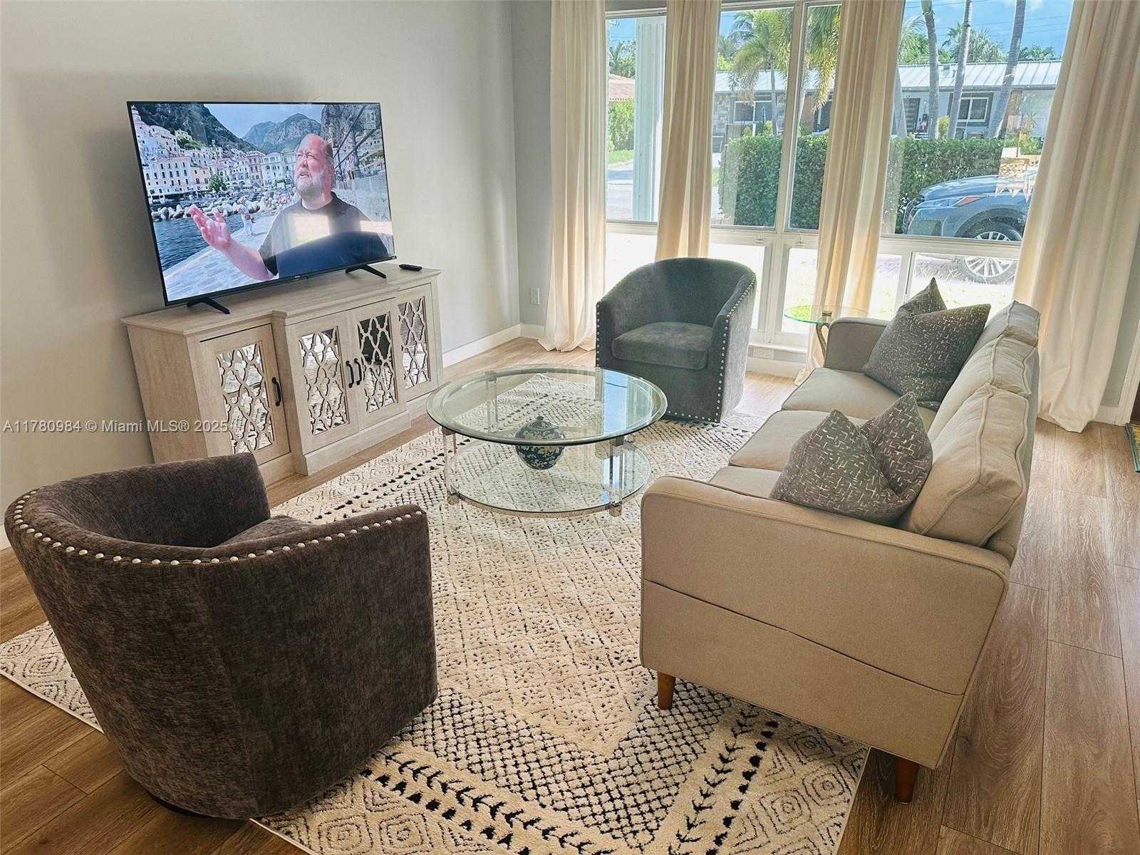 Small Image of 2741 NORTH EAST 53RD CT, Lighthouse Point Number 14