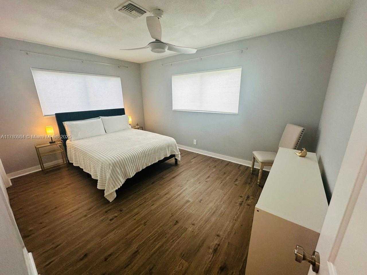 Small Image of 2741 NORTH EAST 53RD CT, Lighthouse Point Number 21