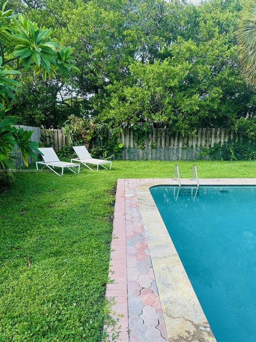 Small Image of 2741 NORTH EAST 53RD CT, Lighthouse Point Number 27