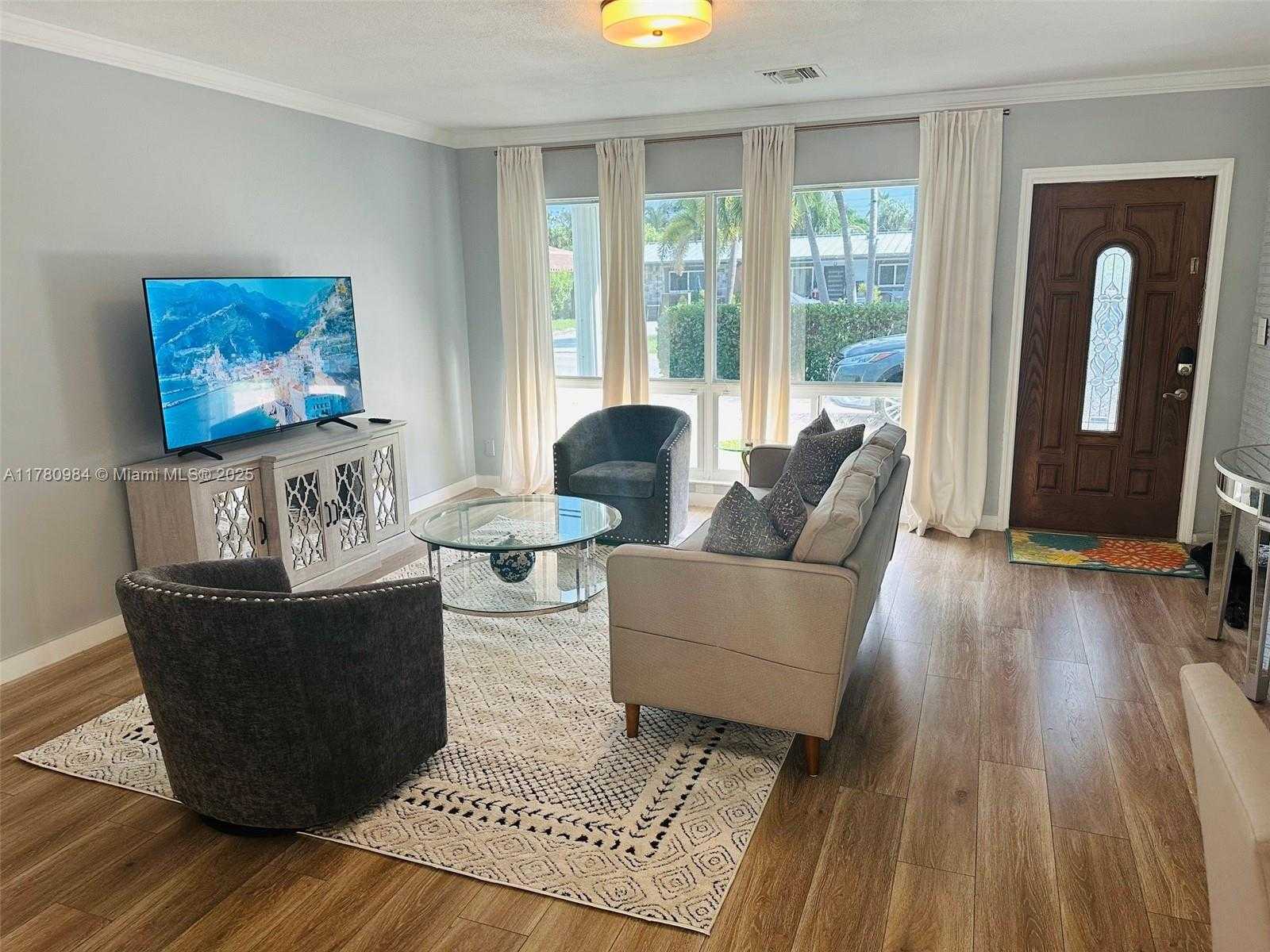 Small Image of 2741 NORTH EAST 53RD CT, Lighthouse Point Number 3