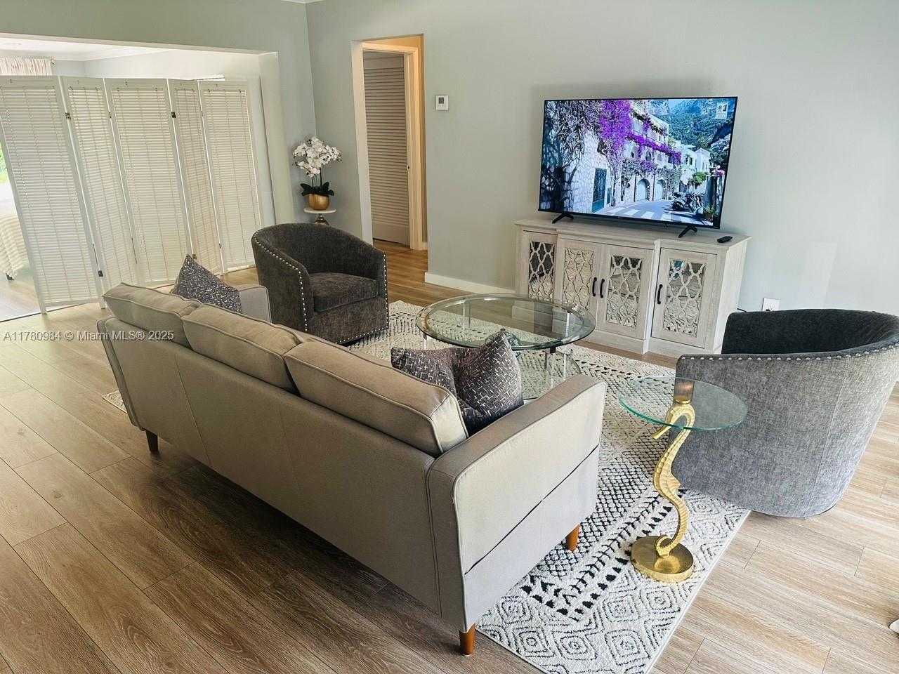 Small Image of 2741 NORTH EAST 53RD CT, Lighthouse Point Number 5