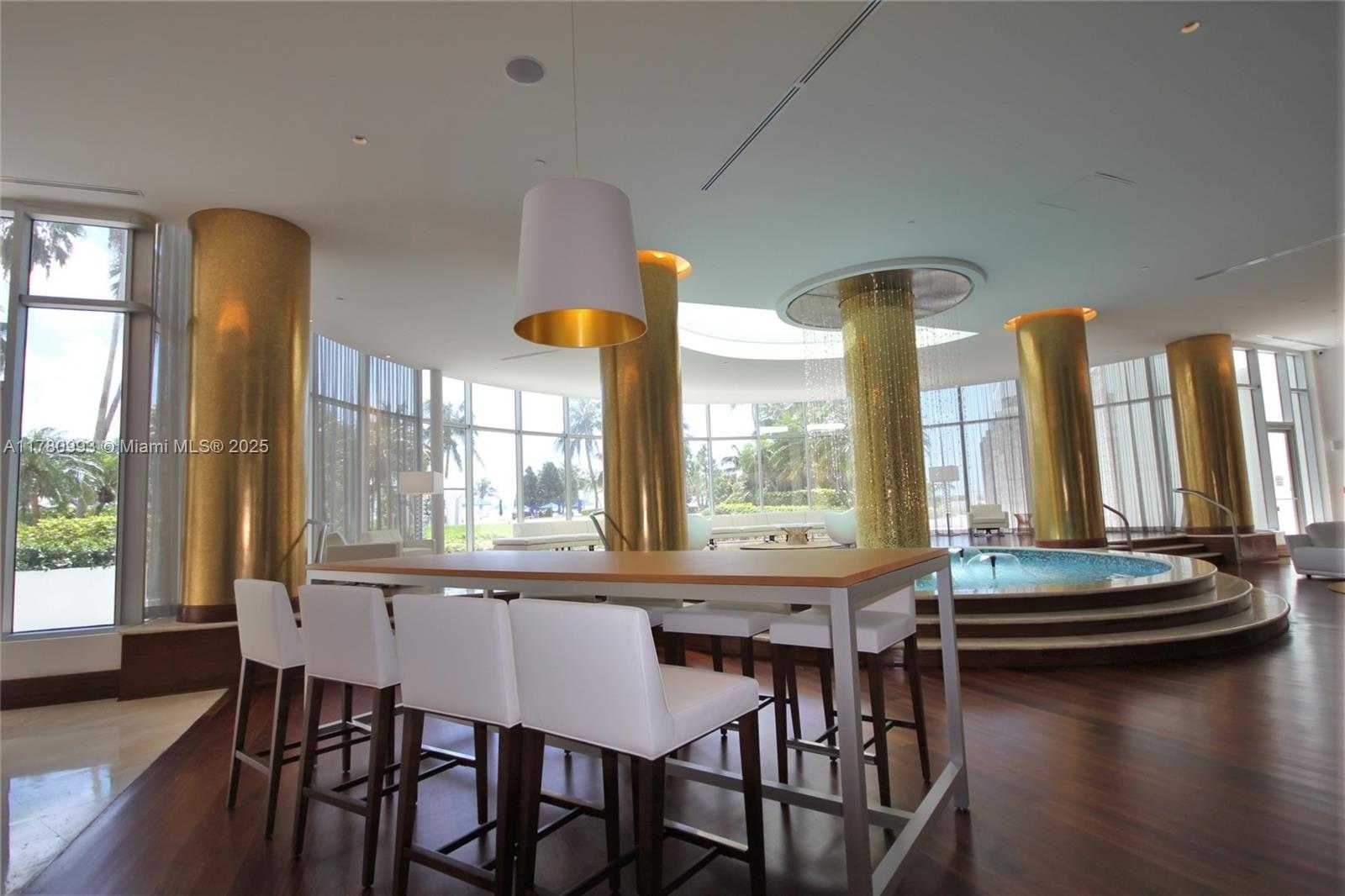 Small Image of 5151 COLLINS AV #924, Miami Beach Number 20