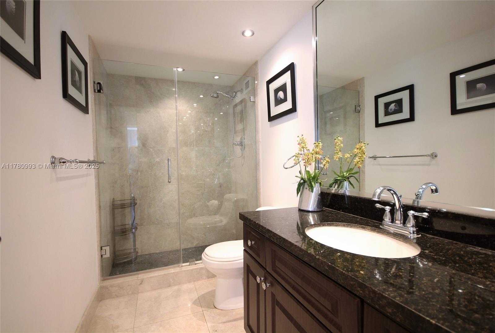 Small Image of 5151 COLLINS AV #924, Miami Beach Number 21