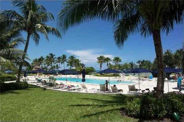 Small Image of 5151 COLLINS AV #924, Miami Beach Number 24
