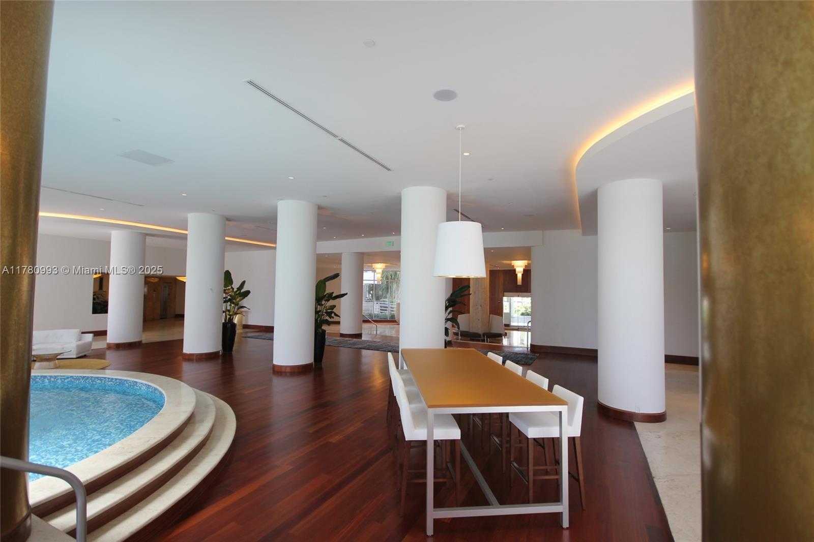 Small Image of 5151 COLLINS AV #924, Miami Beach Number 50
