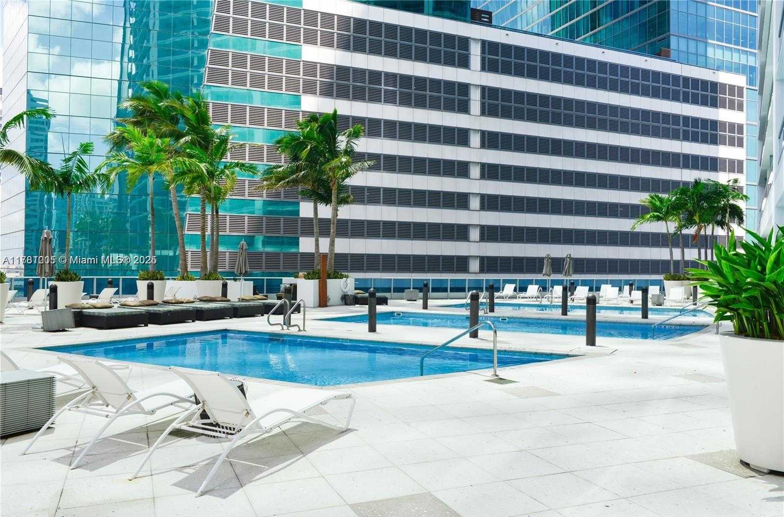 Small Image of 200 BISCAYNE BOULEVARD WAY #3108, Miami Number 28