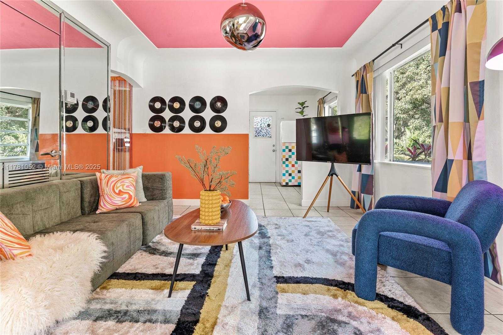 Small Image of 260 NORTH EAST 45TH ST, Miami Number 2