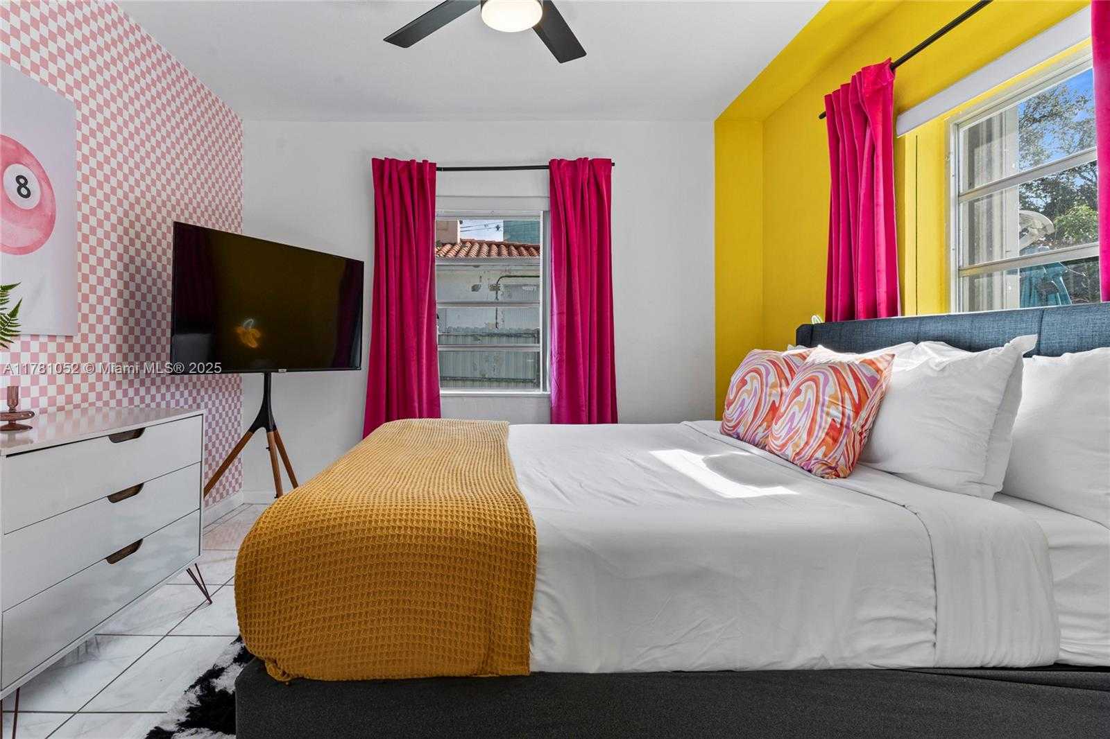 Small Image of 260 NORTH EAST 45TH ST, Miami Number 25