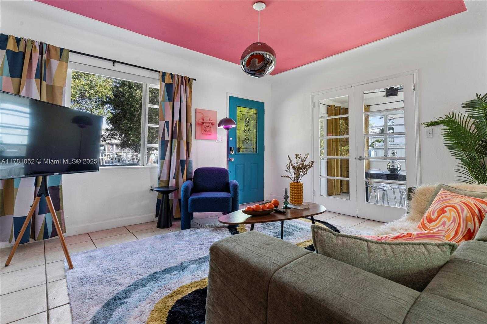Small Image of 260 NORTH EAST 45TH ST, Miami Number 4