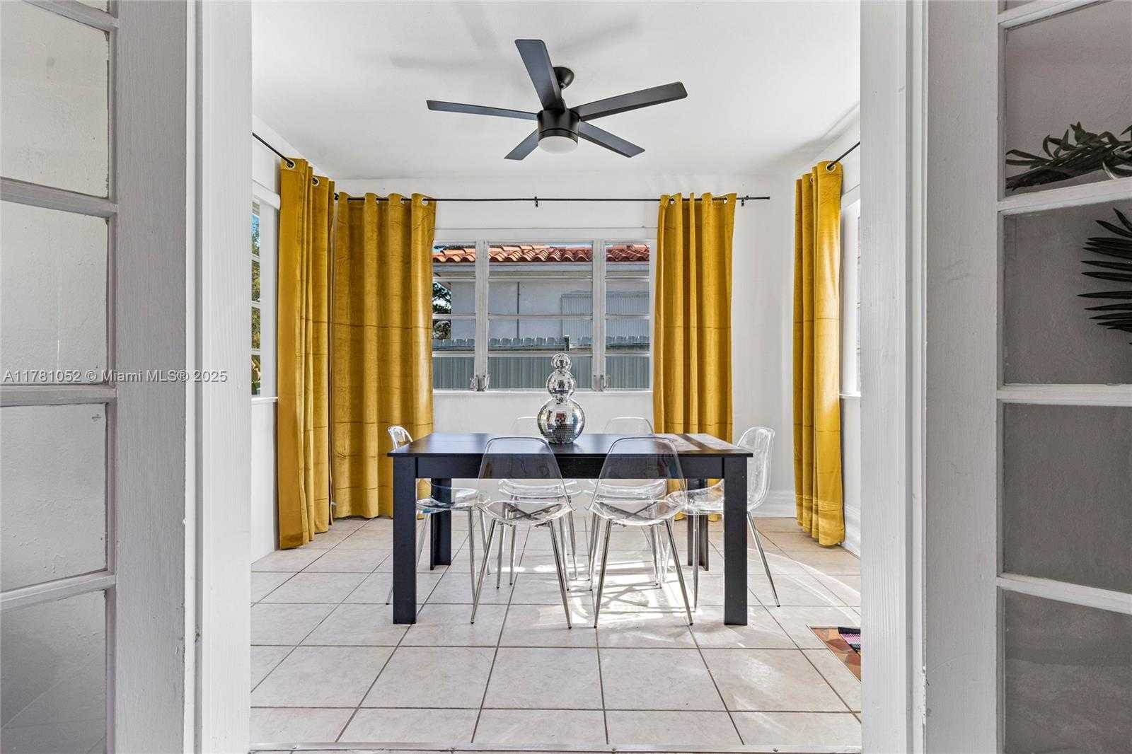 Small Image of 260 NORTH EAST 45TH ST, Miami Number 8