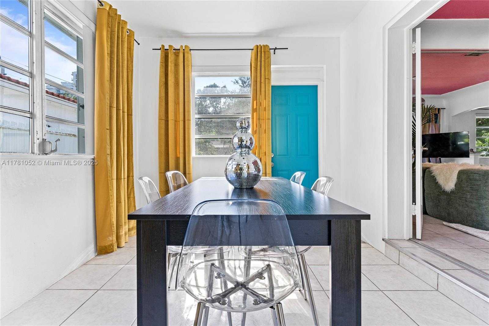 Small Image of 260 NORTH EAST 45TH ST, Miami Number 9