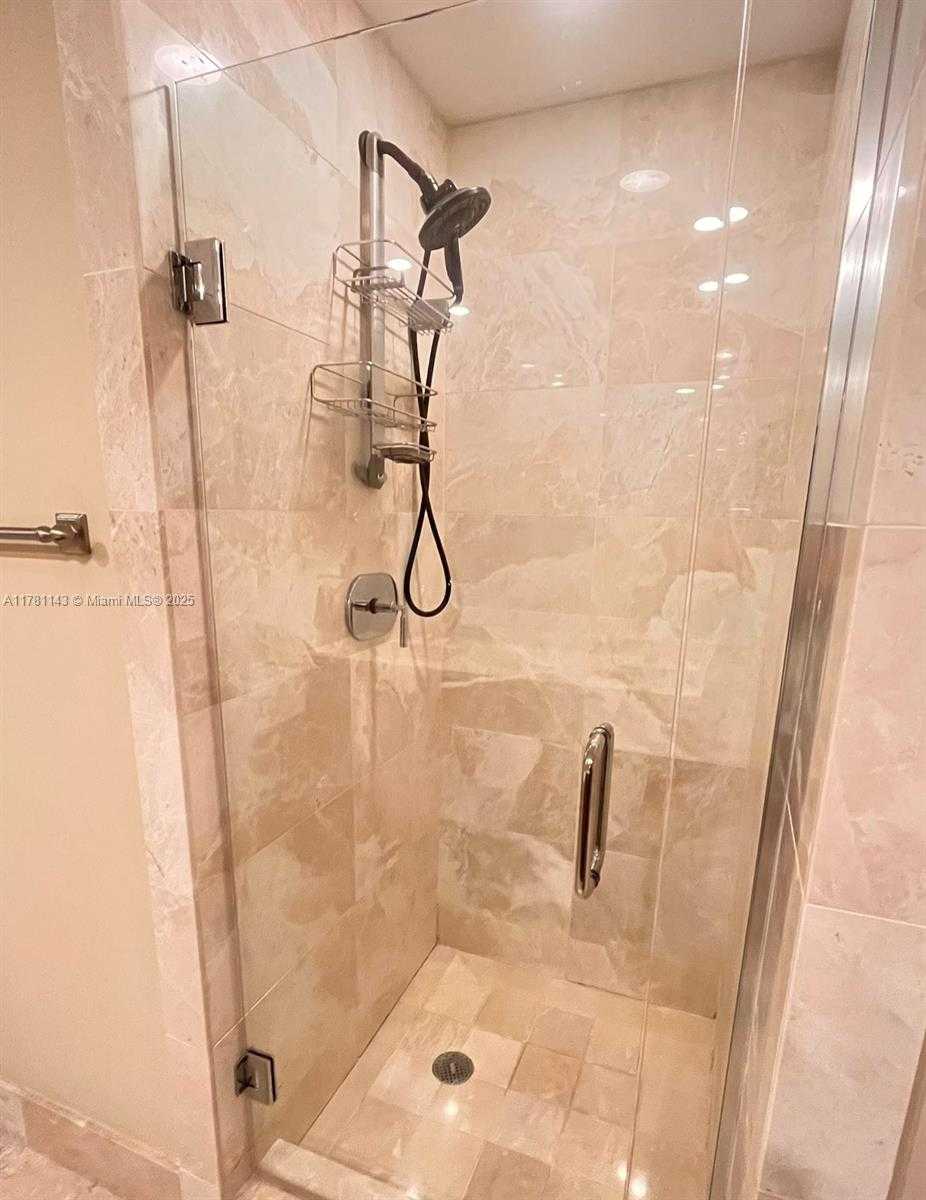 Small Image of 17001 COLLINS AVE #2006, Sunny Isles Beach Number 18