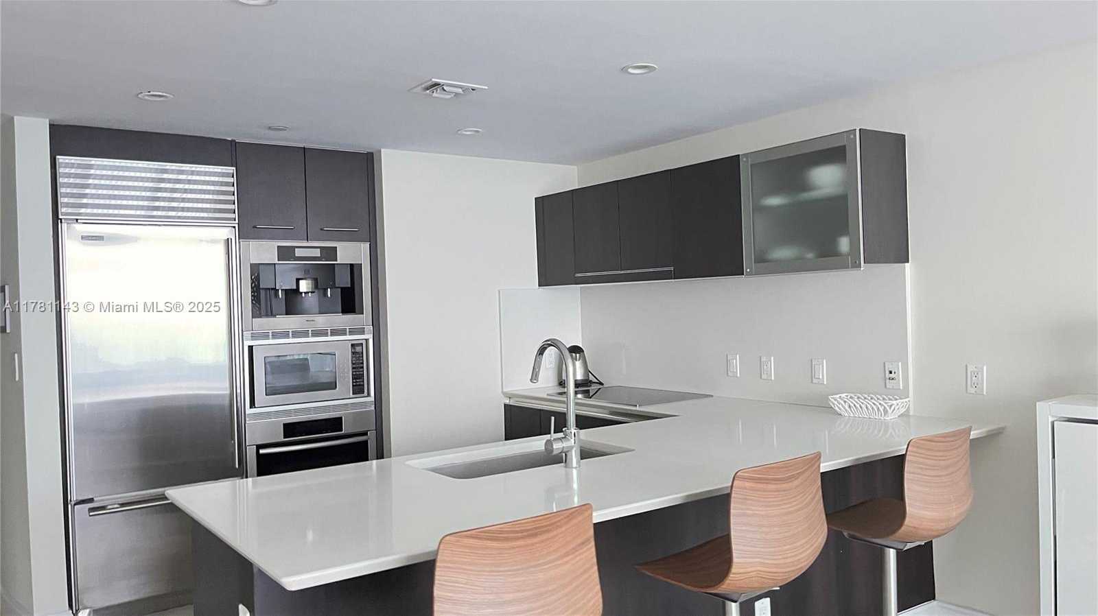 Small Image of 17001 COLLINS AVE #2006, Sunny Isles Beach Number 6