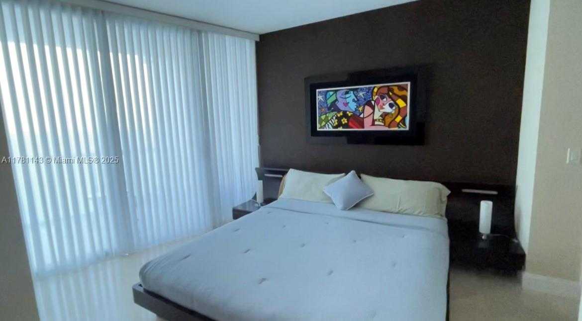 Small Image of 17001 COLLINS AVE #2006, Sunny Isles Beach Number 8