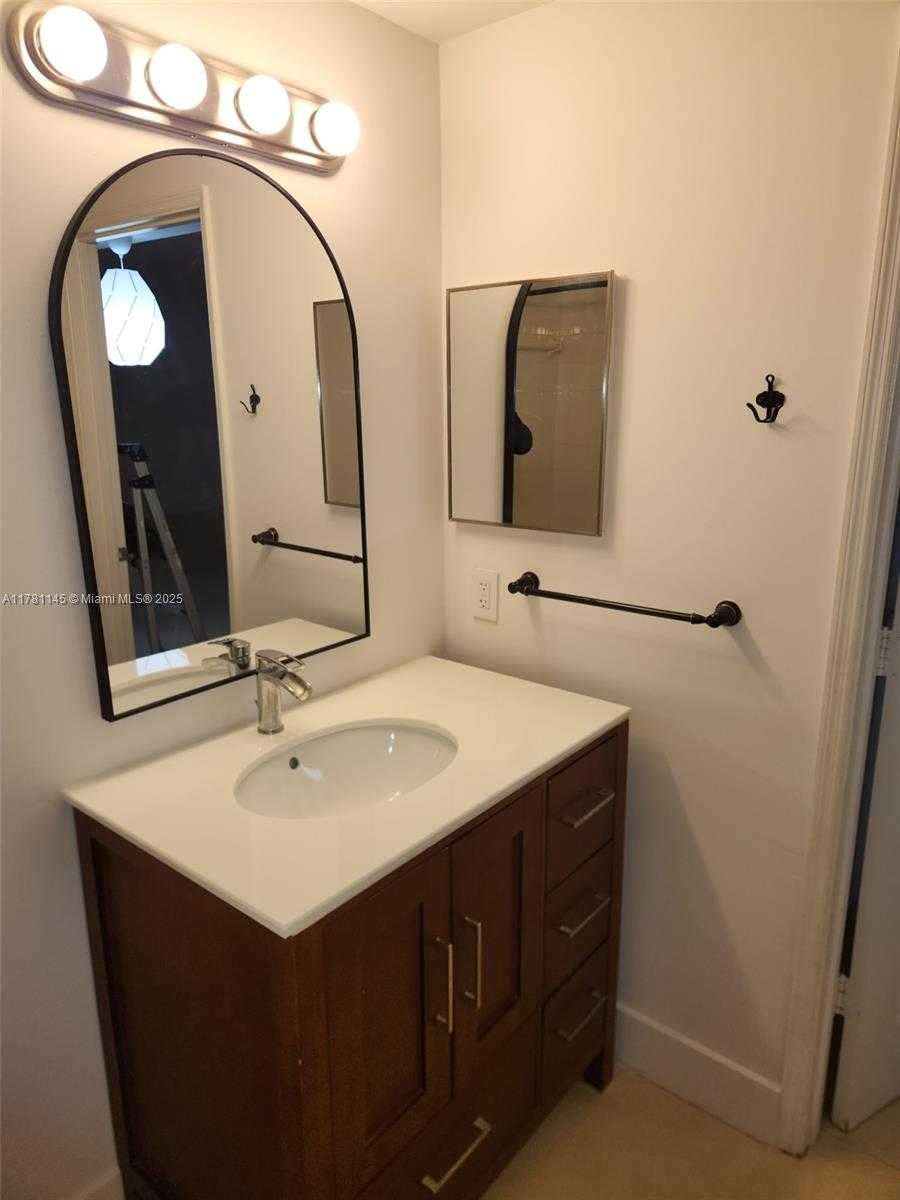 Small Image of 5085 NORTH WEST 7TH ST #1512, Miami Number 12