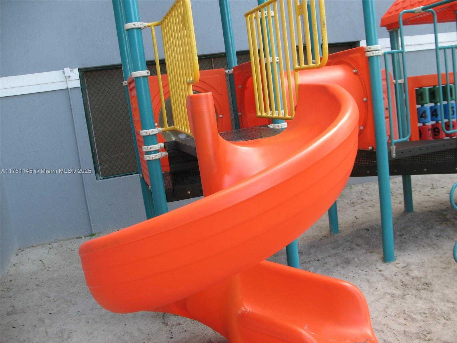 Small Image of 5085 NORTH WEST 7TH ST #1512, Miami Number 18