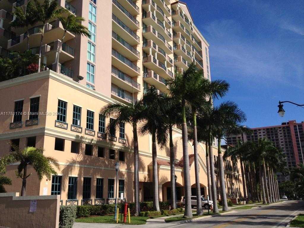 Small Image of 17555 SOUTH WEST ATLANTIC BLVD #PH2, Sunny Isles Beach Number 27