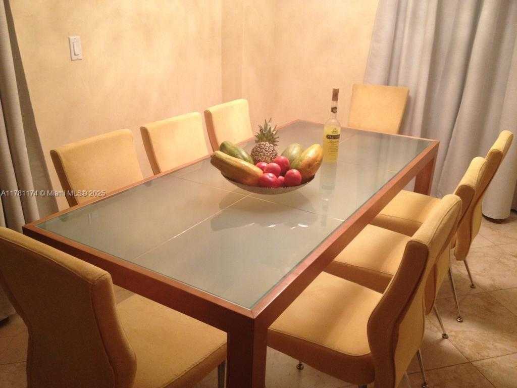 Small Image of 17555 SOUTH WEST ATLANTIC BLVD #PH2, Sunny Isles Beach Number 4