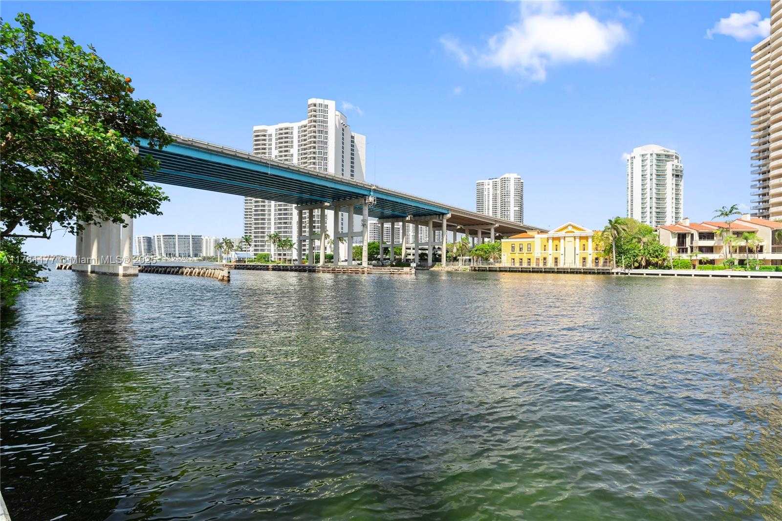 Small Image of 19390 COLLINS AVE #611, Sunny Isles Beach Number 39