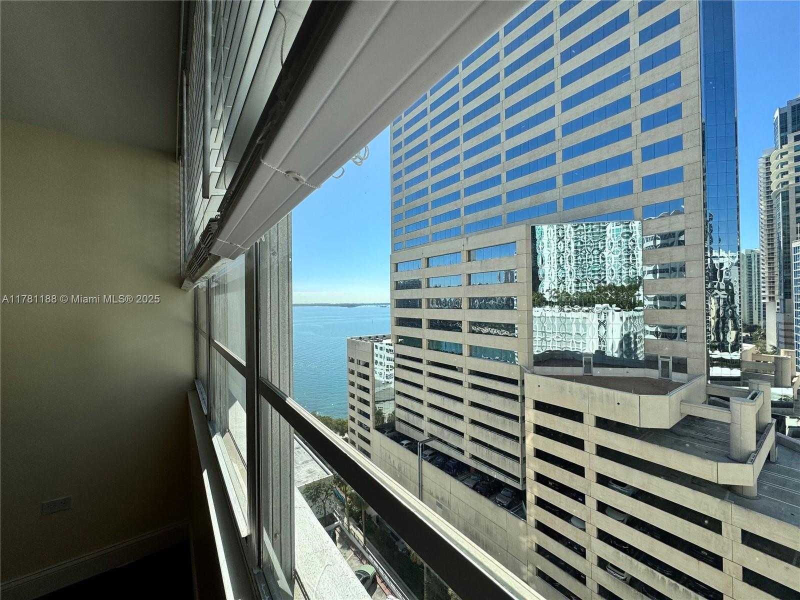 Small Image of 999 BRICKELL BAY DR #1411, Miami Number 31