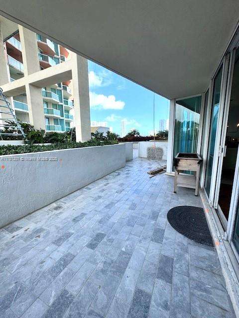 Small Image of 3370 HIDDEN BAY DR #406, Aventura Number 22