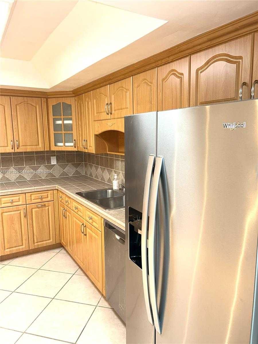 Small Image of 9735 NORTH WEST 52ND ST #117, Doral Number 13