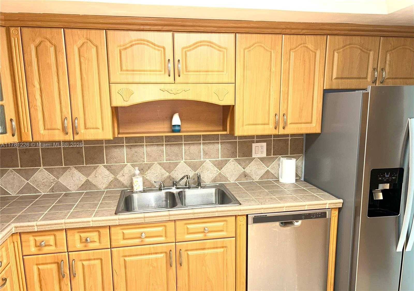 Small Image of 9735 NORTH WEST 52ND ST #117, Doral Number 15