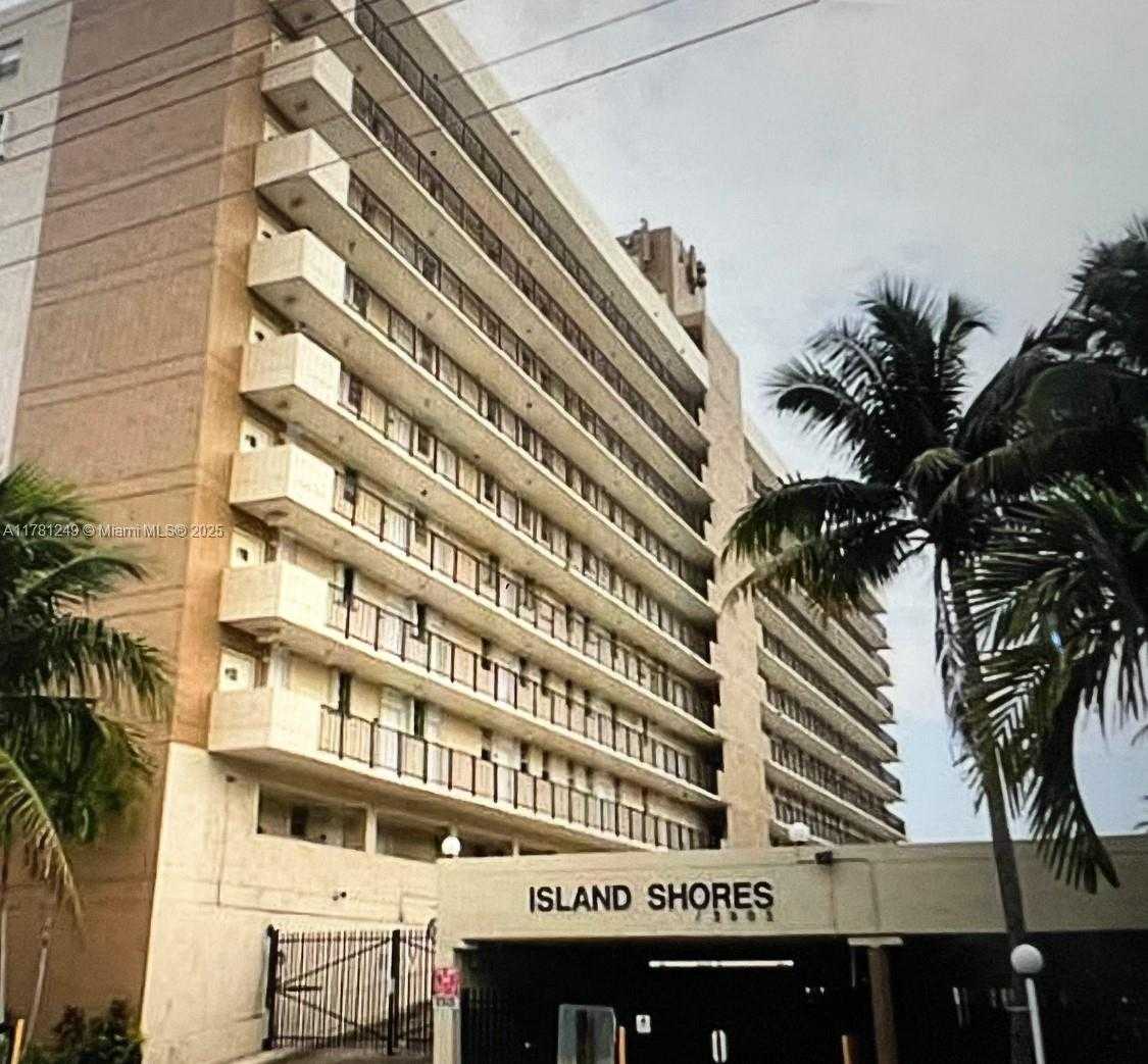Small Image of 2903 NORTH MIAMI BEACH BLVD #702, North Miami Beach Number 22