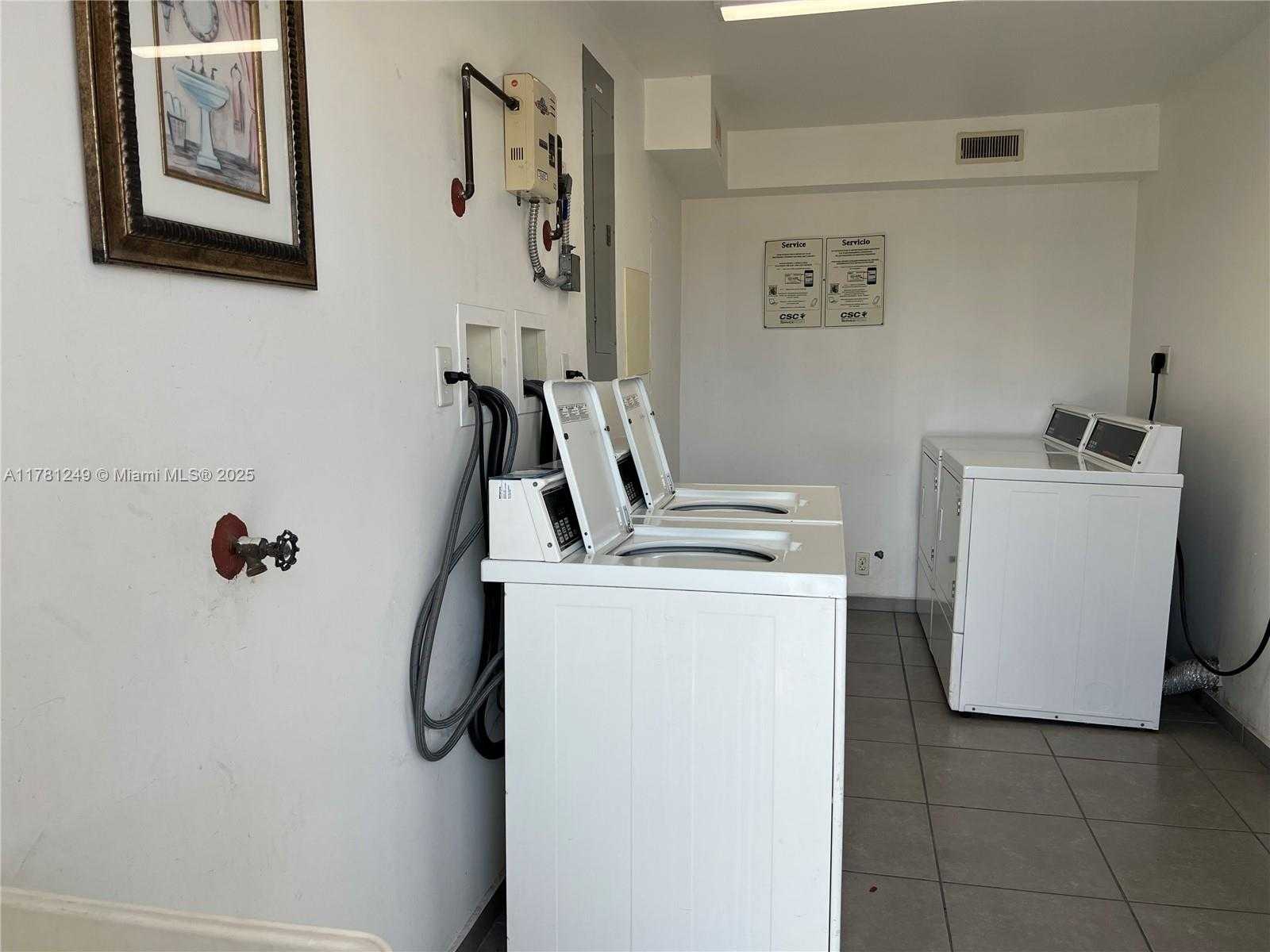 Small Image of 2903 NORTH MIAMI BEACH BLVD #702, North Miami Beach Number 23