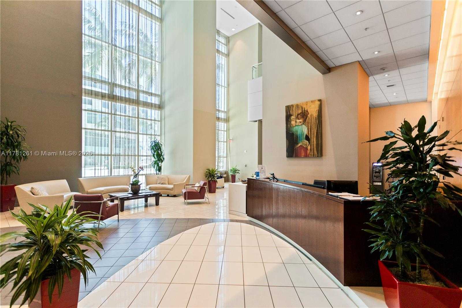 Small Image of 300 SOUTH BISCAYNE BLVD #T-2414, Miami Number 37