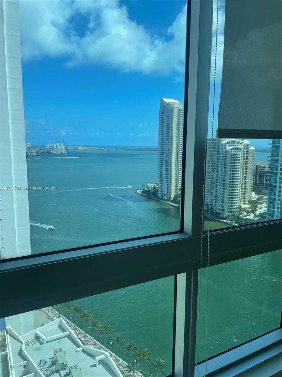 Small Image of 300 SOUTH BISCAYNE BLVD #T-2414, Miami Number 9