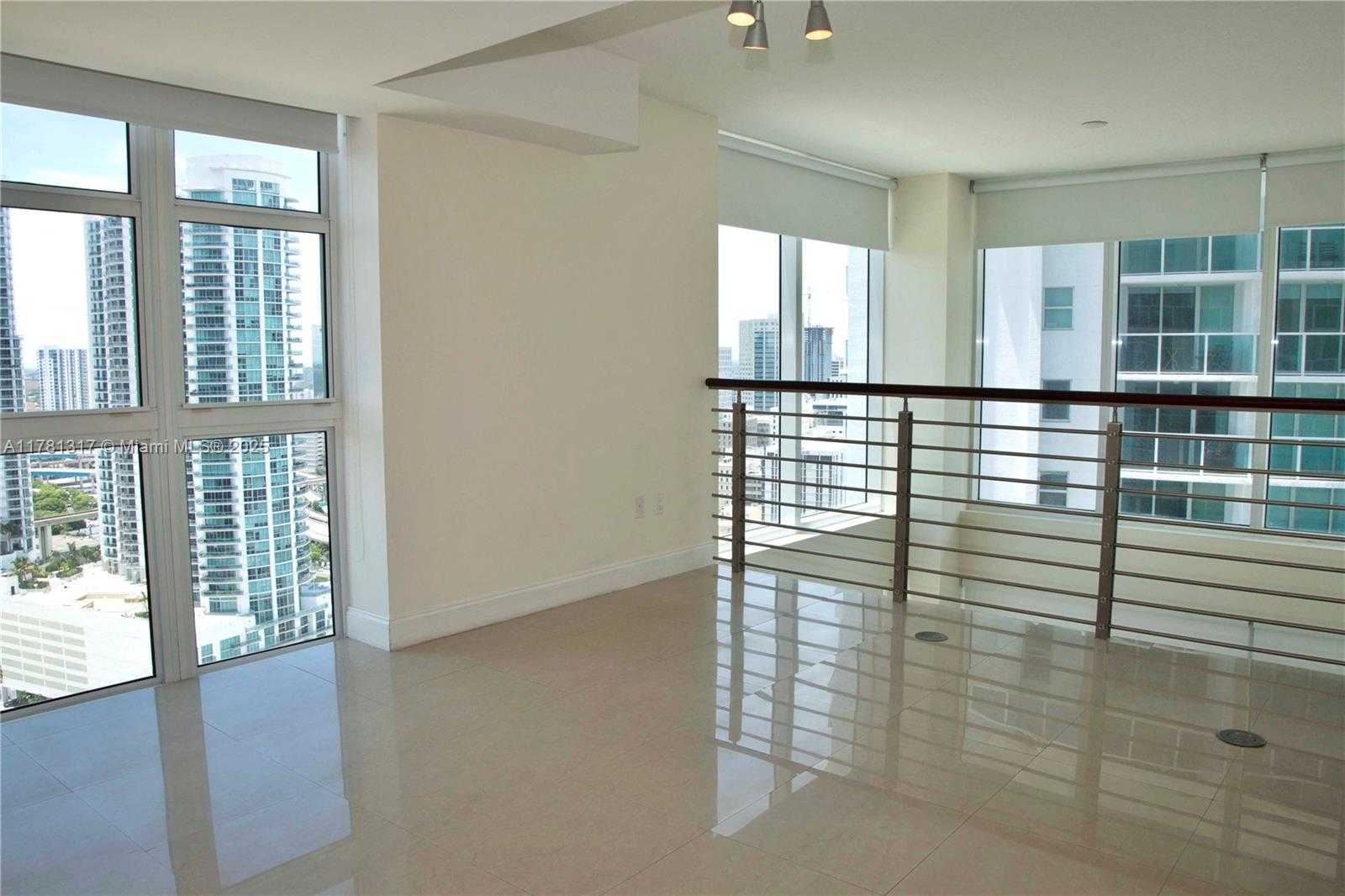 Small Image of 41 SOUTH EAST 5TH ST #1617, Miami Number 15