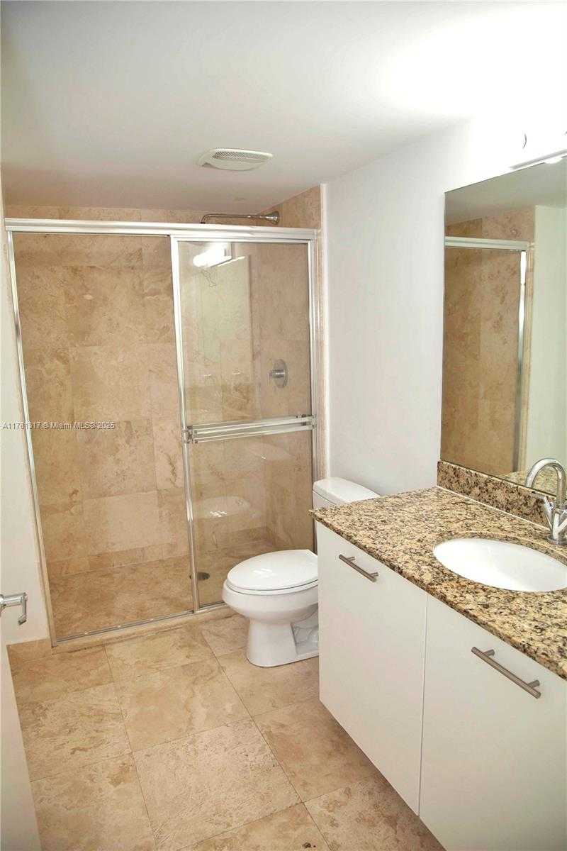 Small Image of 41 SOUTH EAST 5TH ST #1617, Miami Number 16