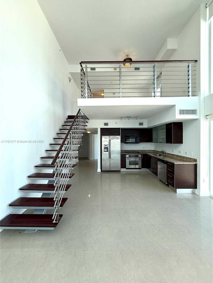 Small Image of 41 SOUTH EAST 5TH ST #1617, Miami Number 3