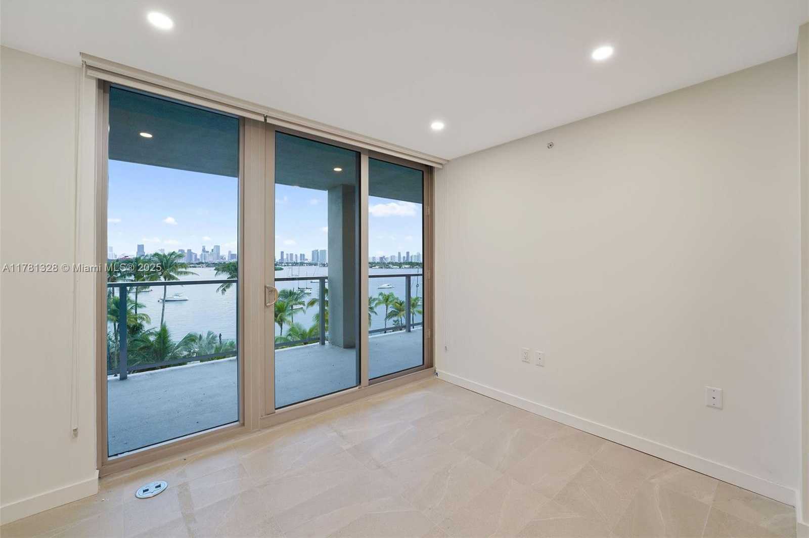 Small Image of 1500 BAY RD #N-0205, Miami Beach Number 18