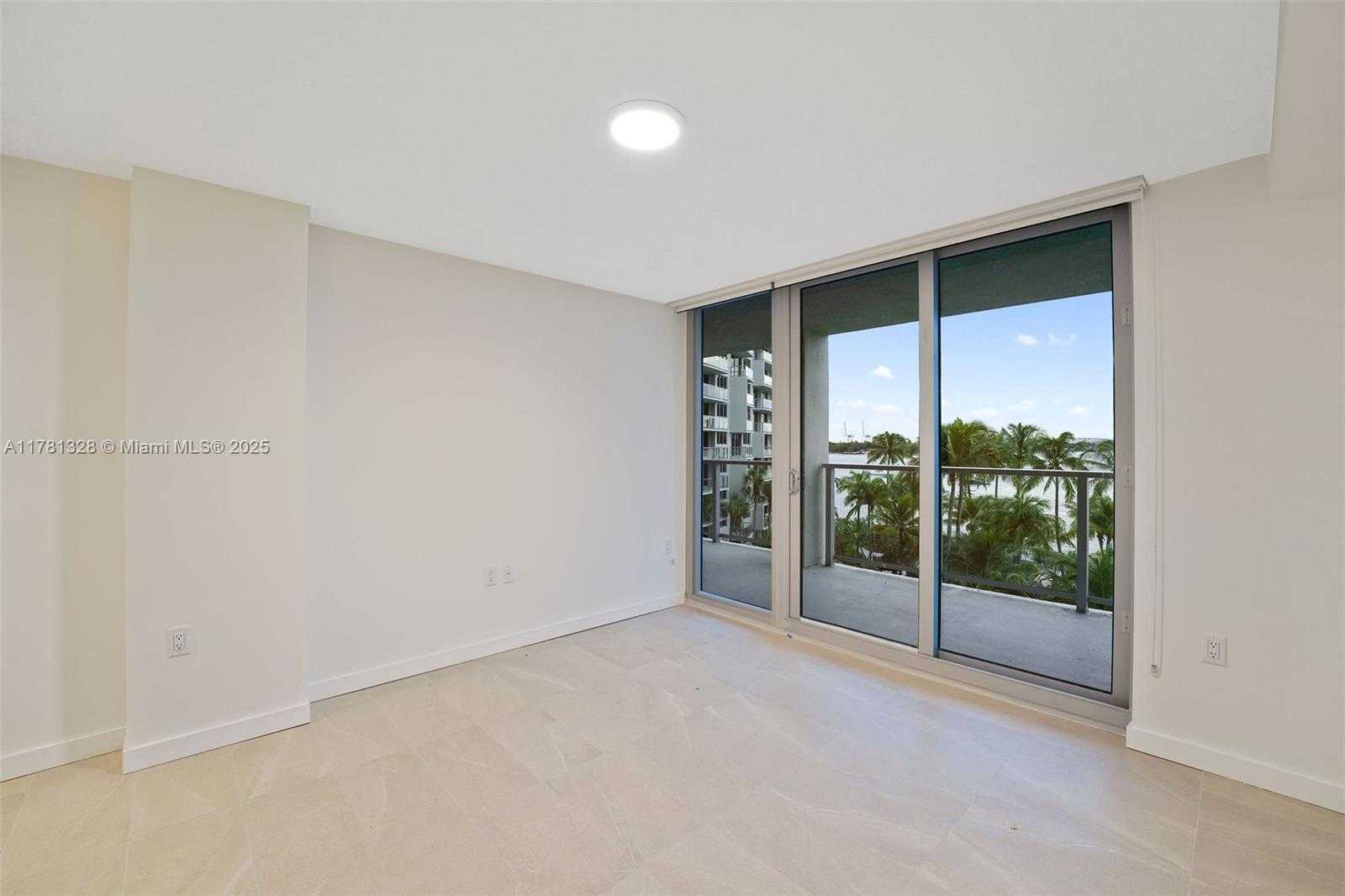 Small Image of 1500 BAY RD #N-0205, Miami Beach Number 19
