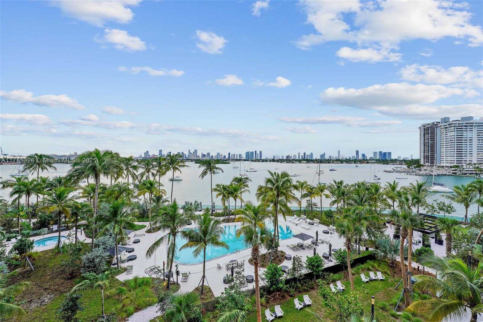Small Image of 1500 BAY RD #N-0205, Miami Beach Number 2