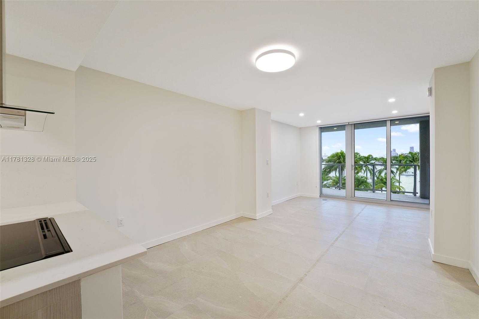 Small Image of 1500 BAY RD #N-0205, Miami Beach Number 5