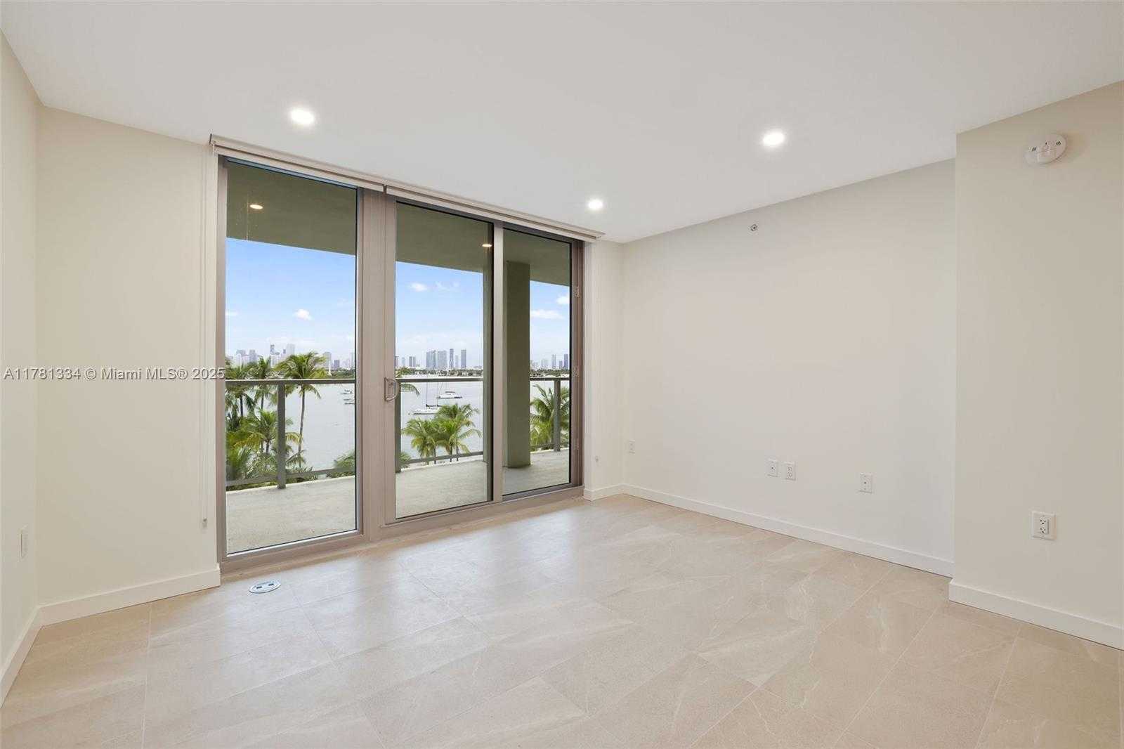 Small Image of 1500 BAY RD #N-0206, Miami Beach Number 10