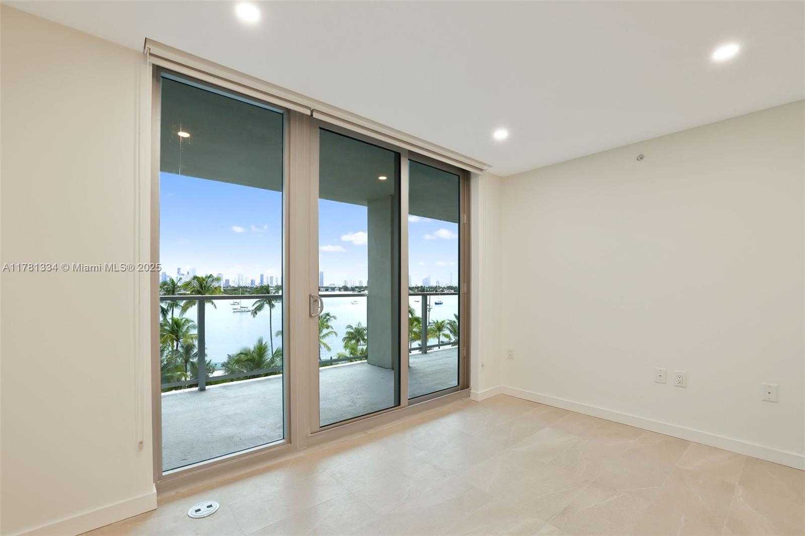 Small Image of 1500 BAY RD #N-0206, Miami Beach Number 6