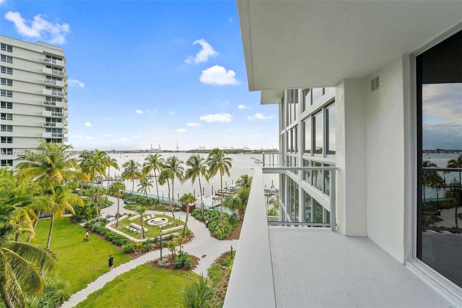 Small Image of 1500 BAY RD #N-0717, Miami Beach Number 30