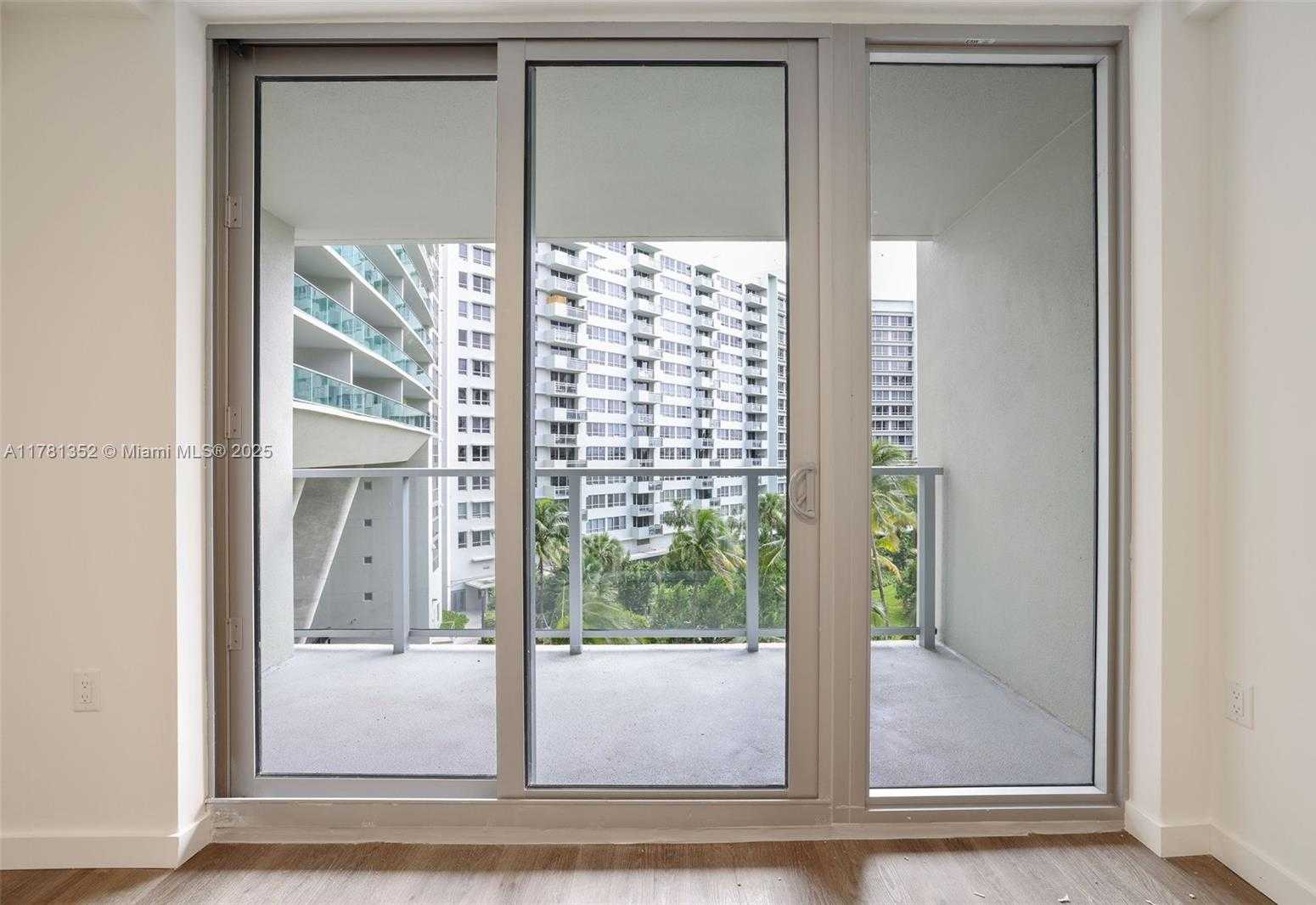 Small Image of 1500 BAY RD #N-0229, Miami Beach Number 17