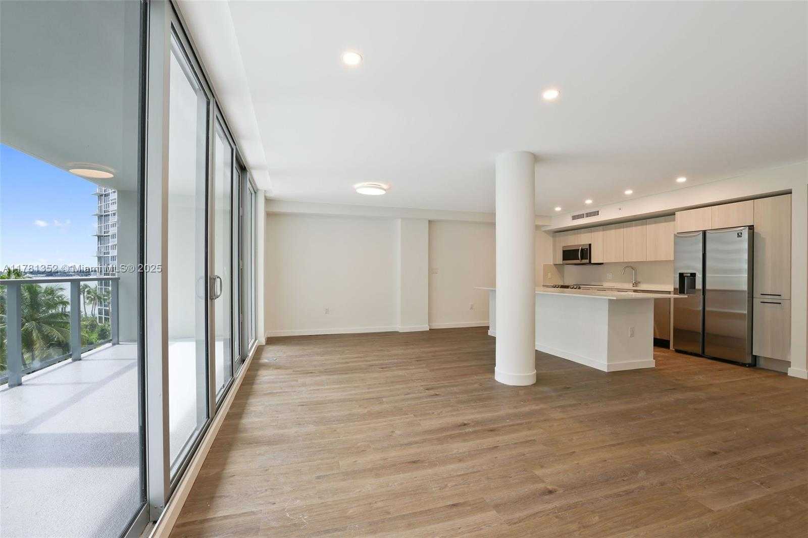 Small Image of 1500 BAY RD #N-0229, Miami Beach Number 5