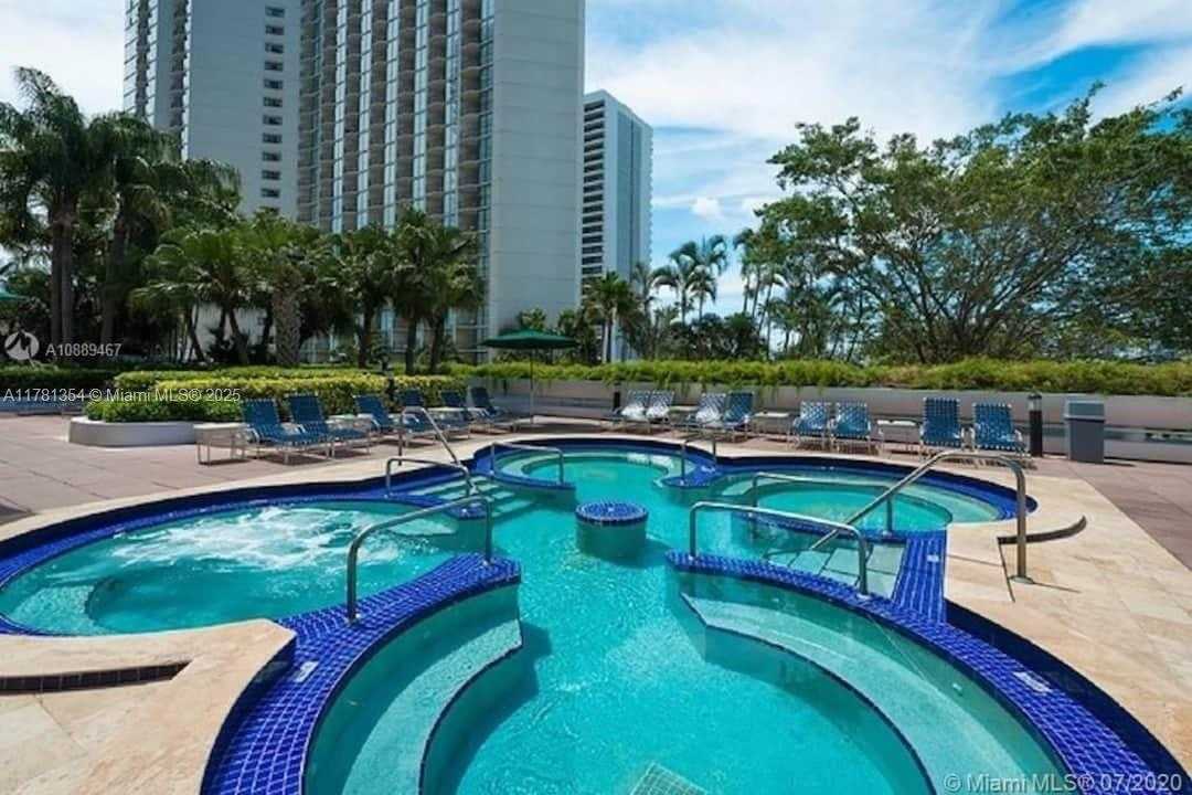 Small Image of 1717 NORTH BAYSHORE DR #A-1534, Miami Number 23