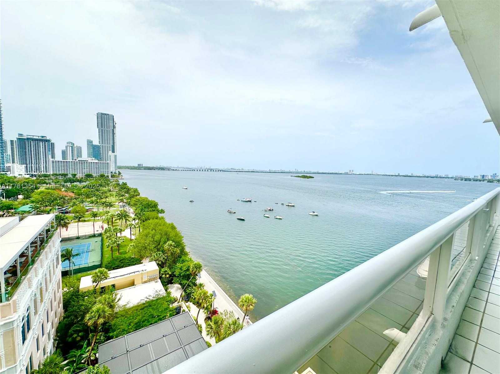 Small Image of 1717 NORTH BAYSHORE DR #A-1534, Miami Number 25